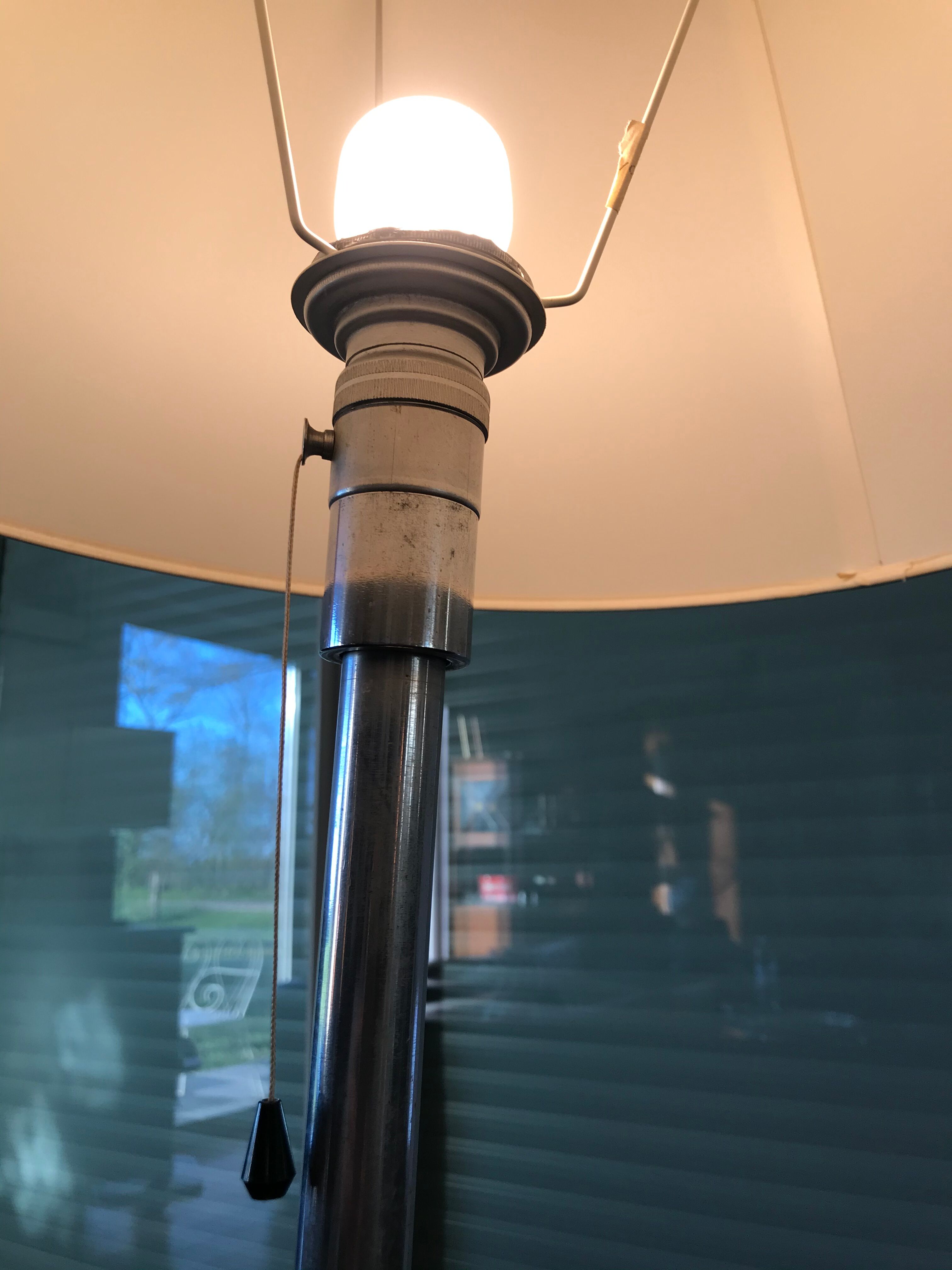 Vintage modernist lamp 1970