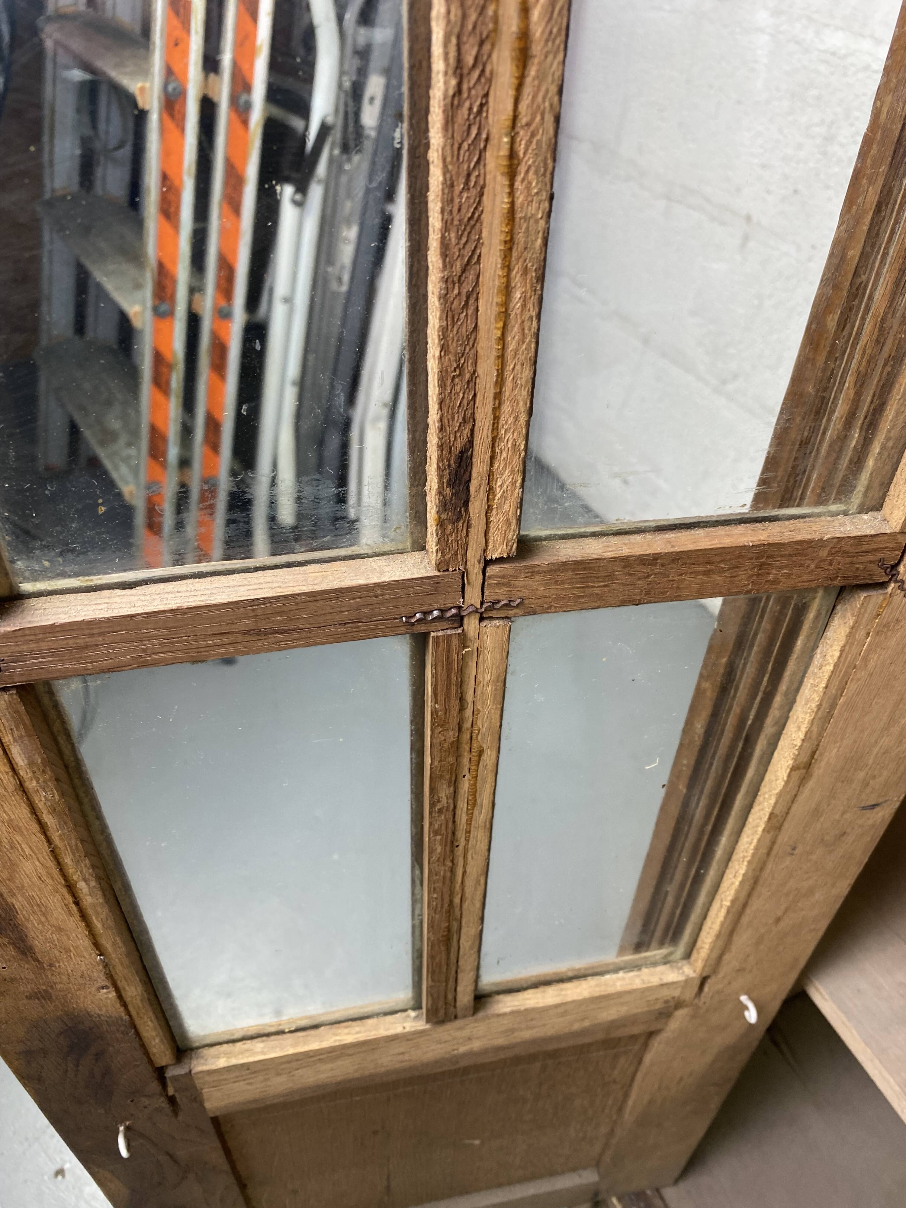 Art-Deco glass cabinet