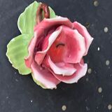 Candle holder in slurry the rose in old biscuit