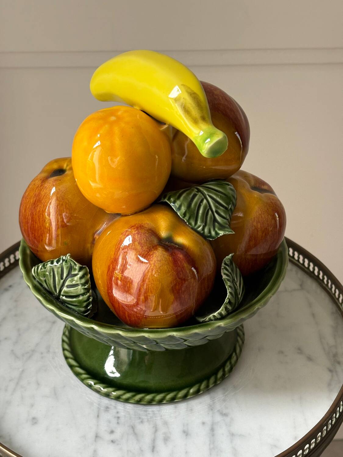 Coupe à fruits en faïence