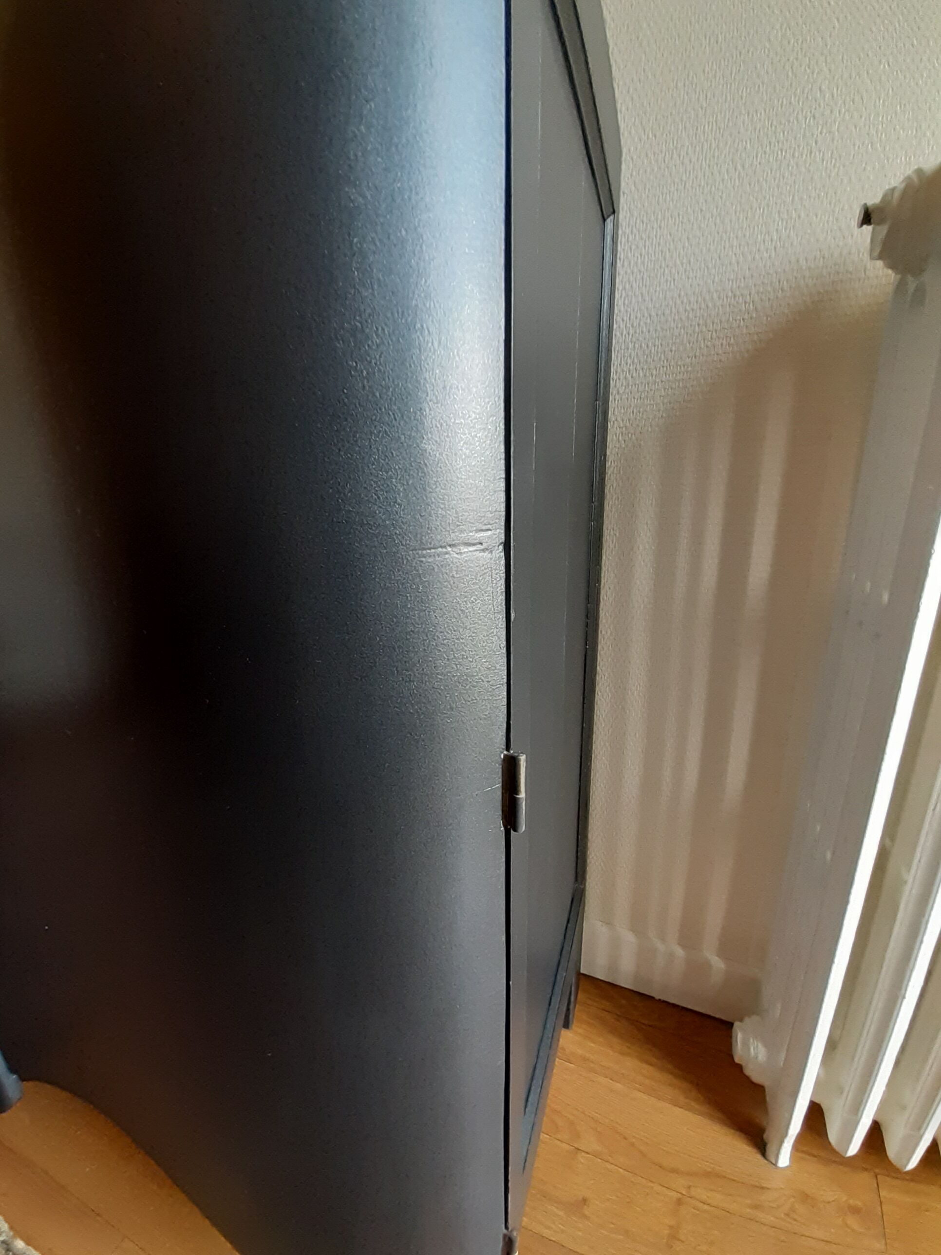 Buffet art deco black steel on marble or 2-door dresser