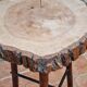 Table haute tripode brutaliste en bois et métal, 74 cm