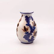 Vintage porcelain vase Knödgen Fine Ceramics