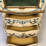 Venetian-style showcase chest of drawers in lacquered wood with flower painted decoration