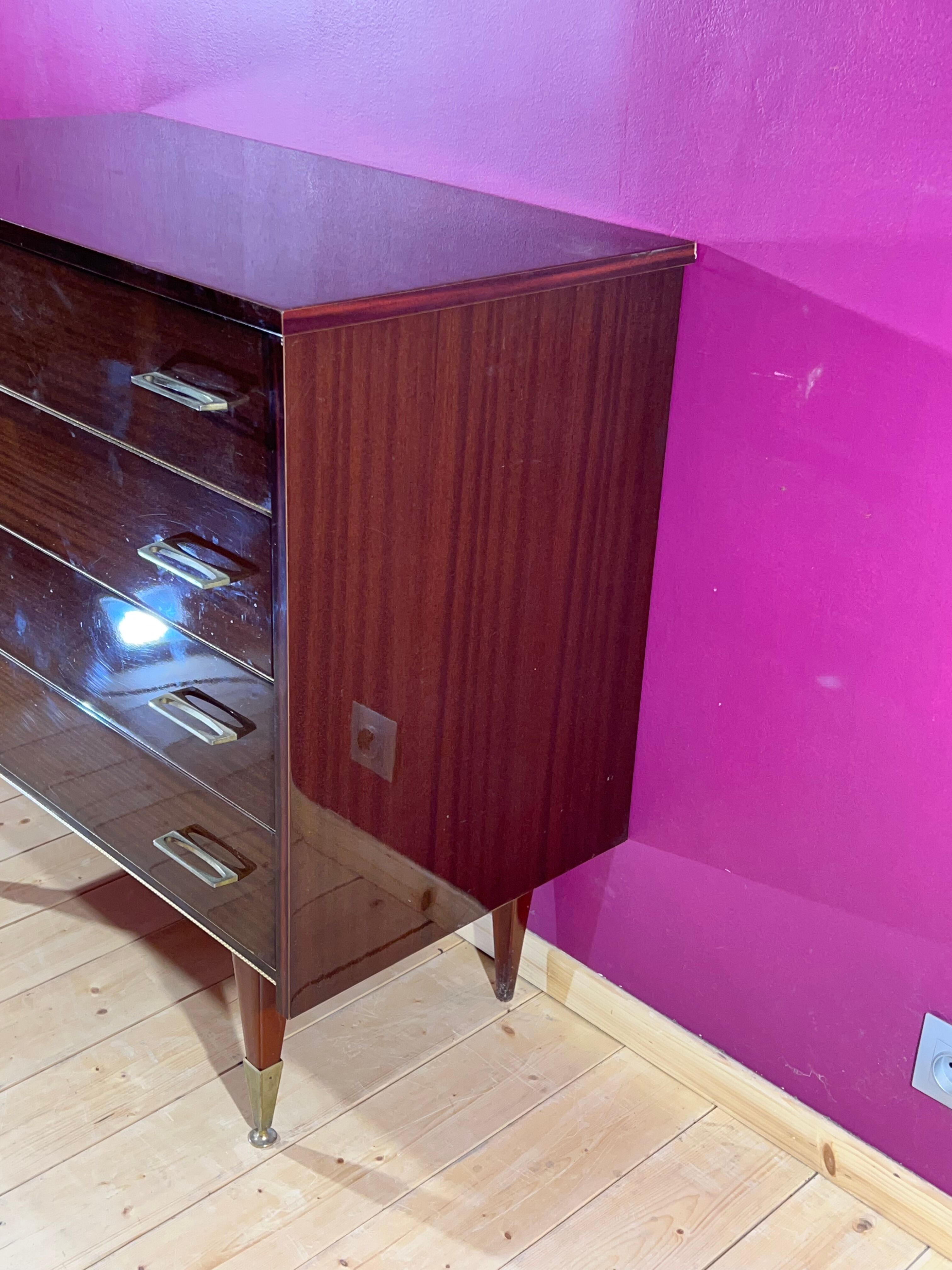 Vintage chest of drawers