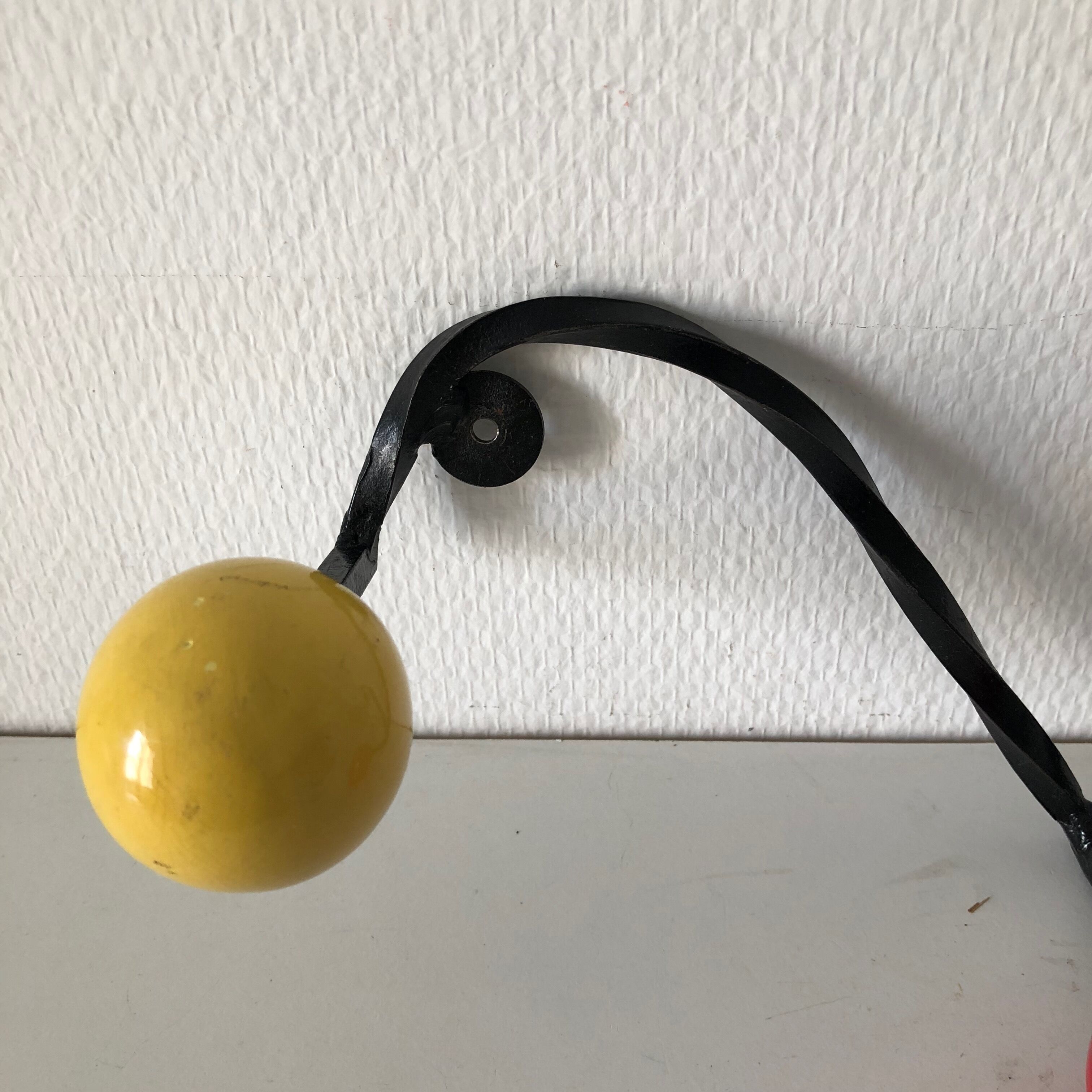 Coat rack 3 balls wood vintage 1960