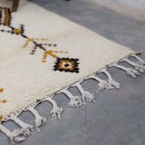 Moroccan Berber rug 302 x 204 cm Azilal wool rug