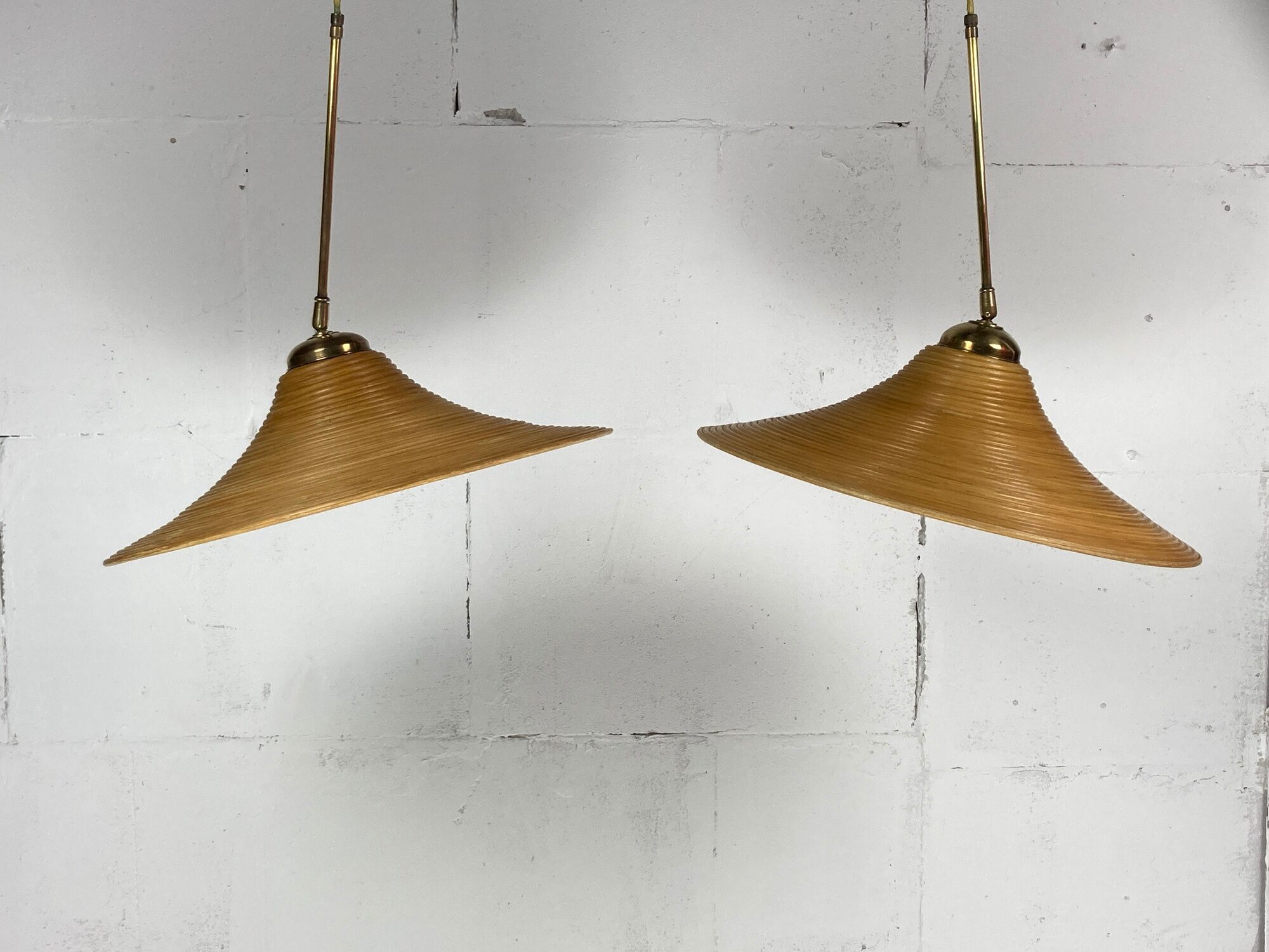 Pair pencil reed rattan bamboo and brass pendants, Italy 1970s