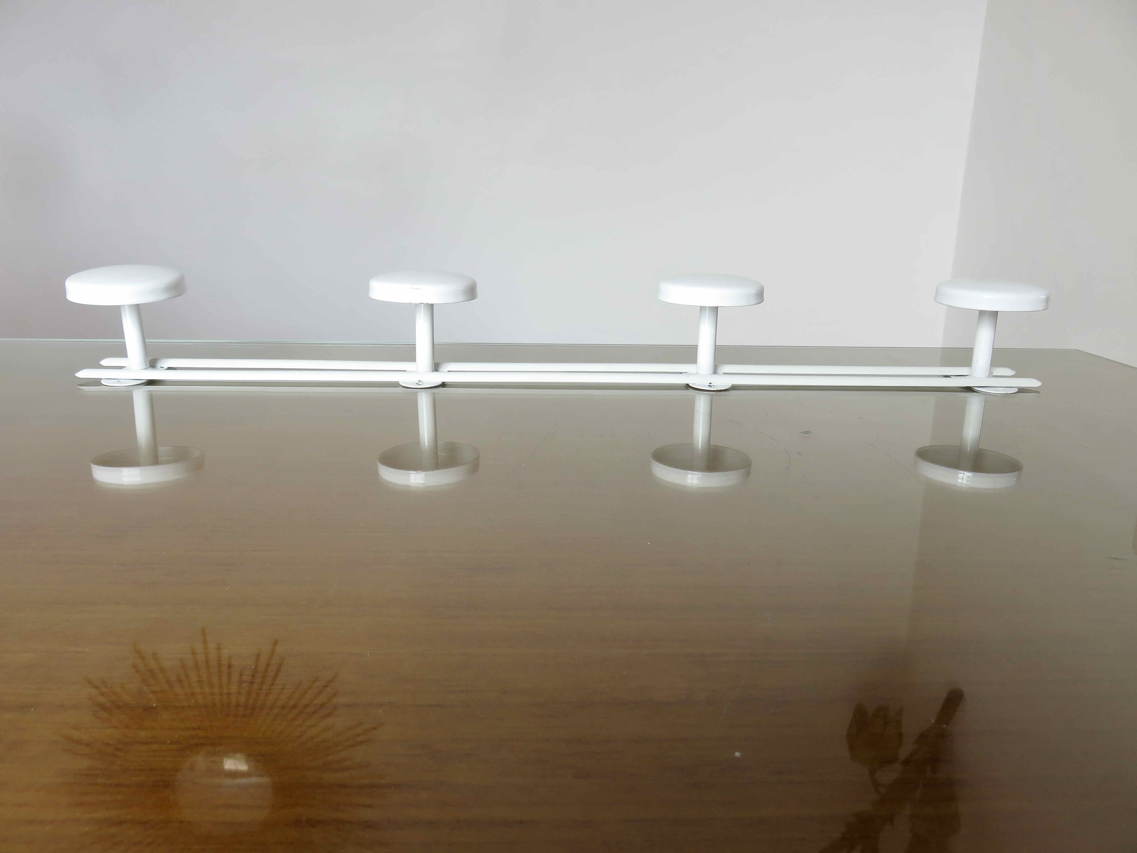 Coat rack in white lacquered metal 70s
