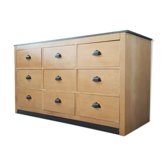 9-drawer haberdashery counter