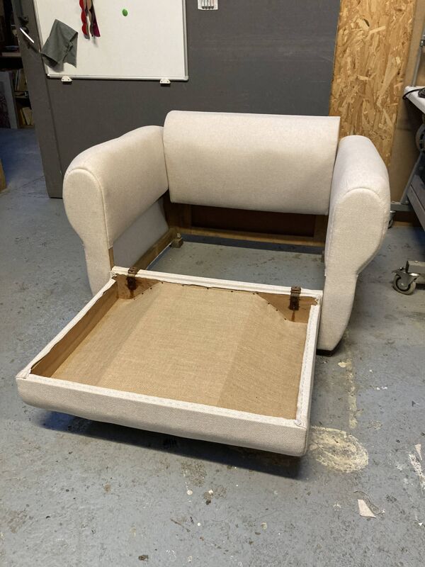 Fauteuil 30 's avec espace rangement sous assise