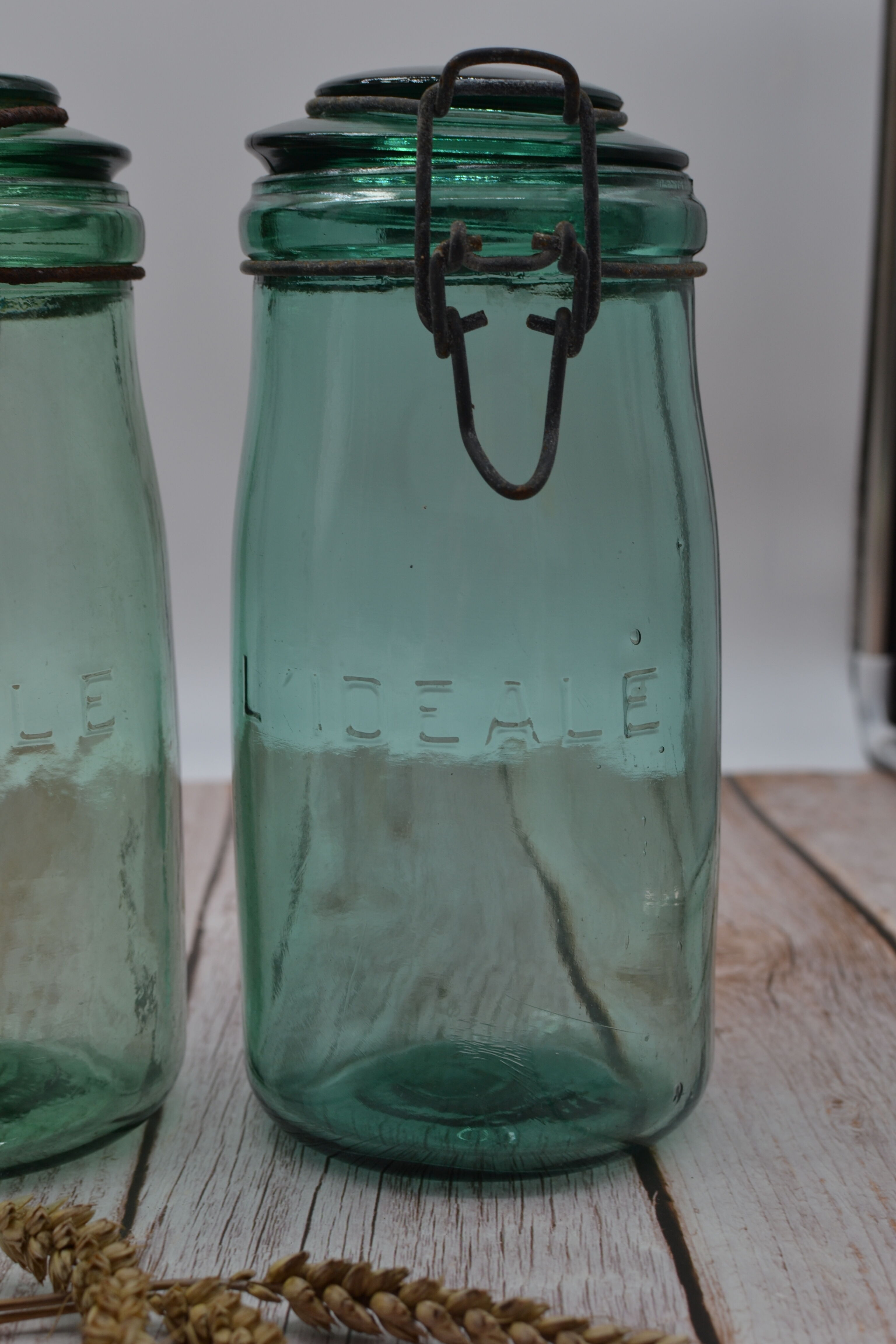 Set of 3 vintage jars the Ideal