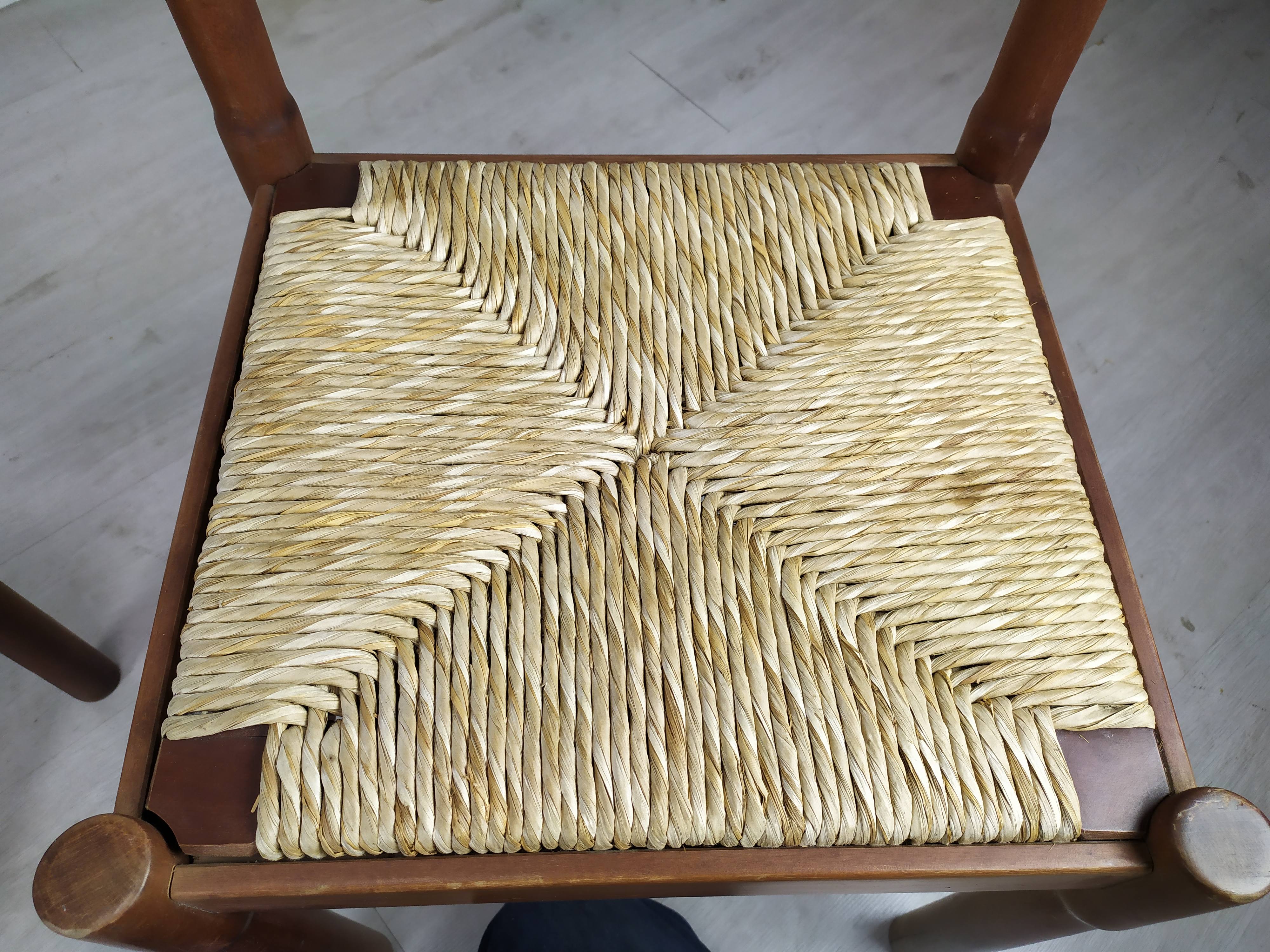 Vintage mulched chairs