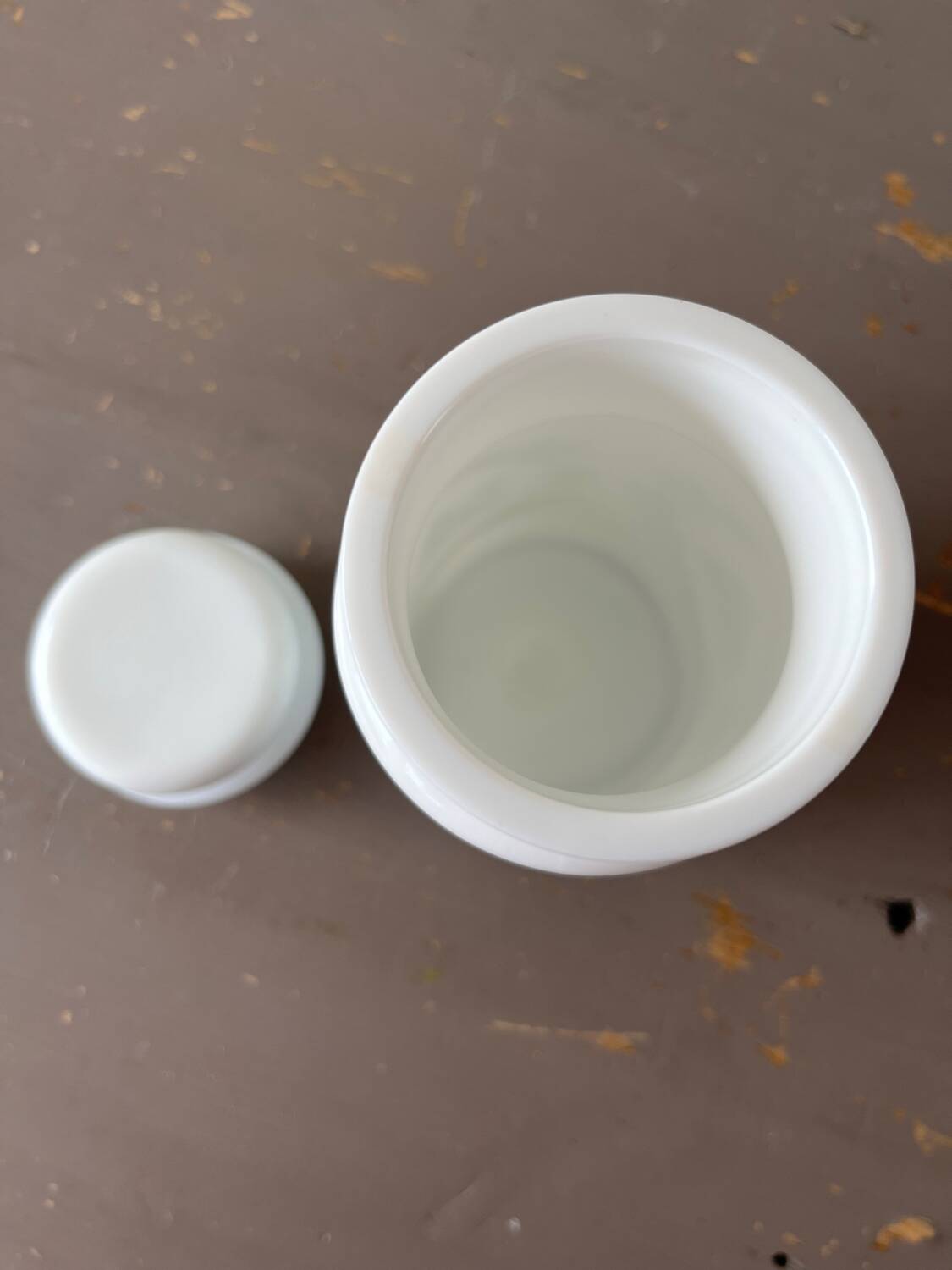 Opaline apothecary jar