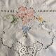 Nappe 160 x 260 ajourée brodée et 12 serviettes