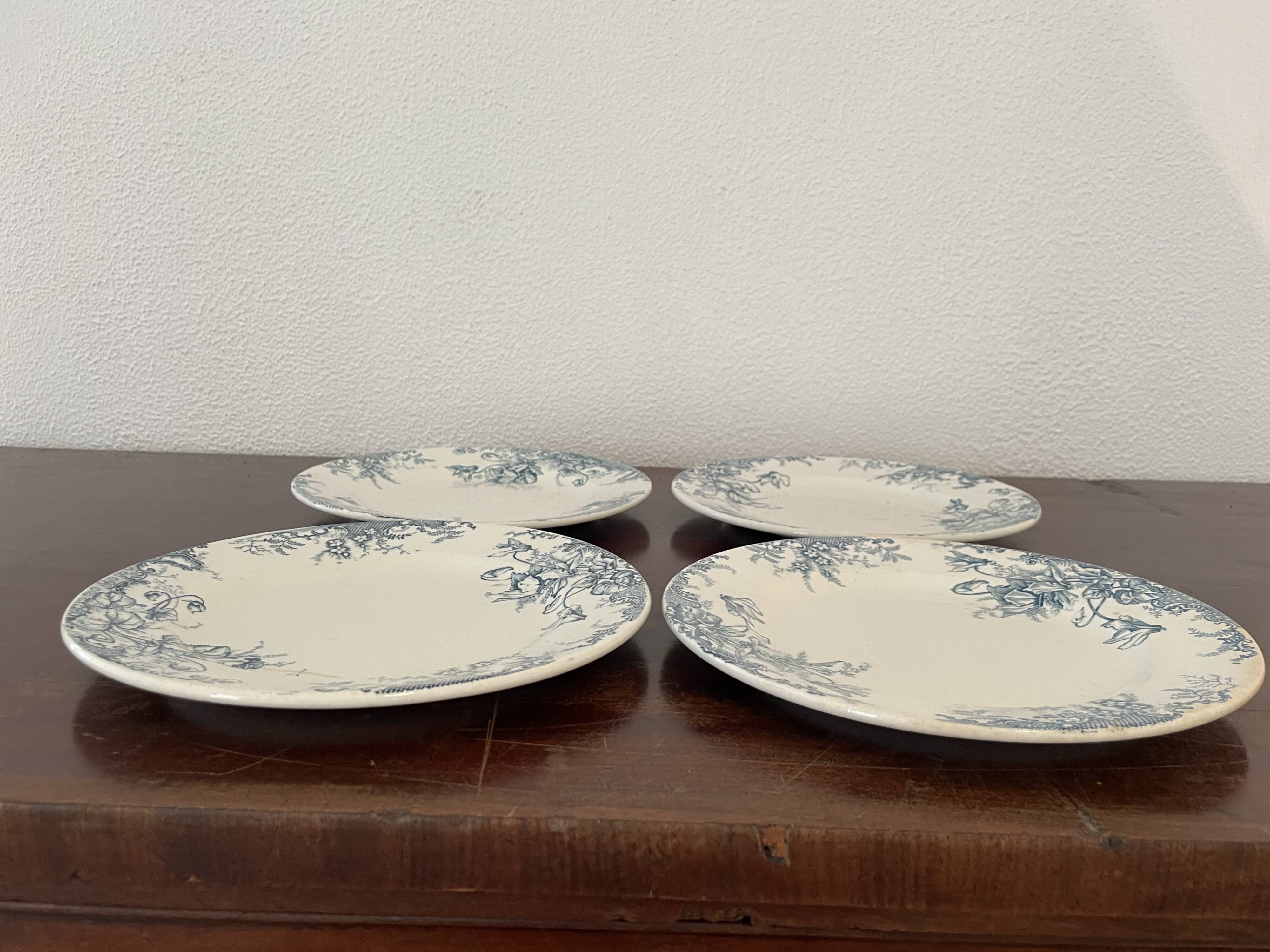 4 Clairefontaine ironstone flat plates, Cyclamens model