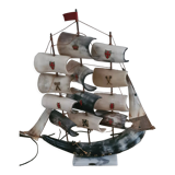 Lampe bateau en corne bovine-maquette