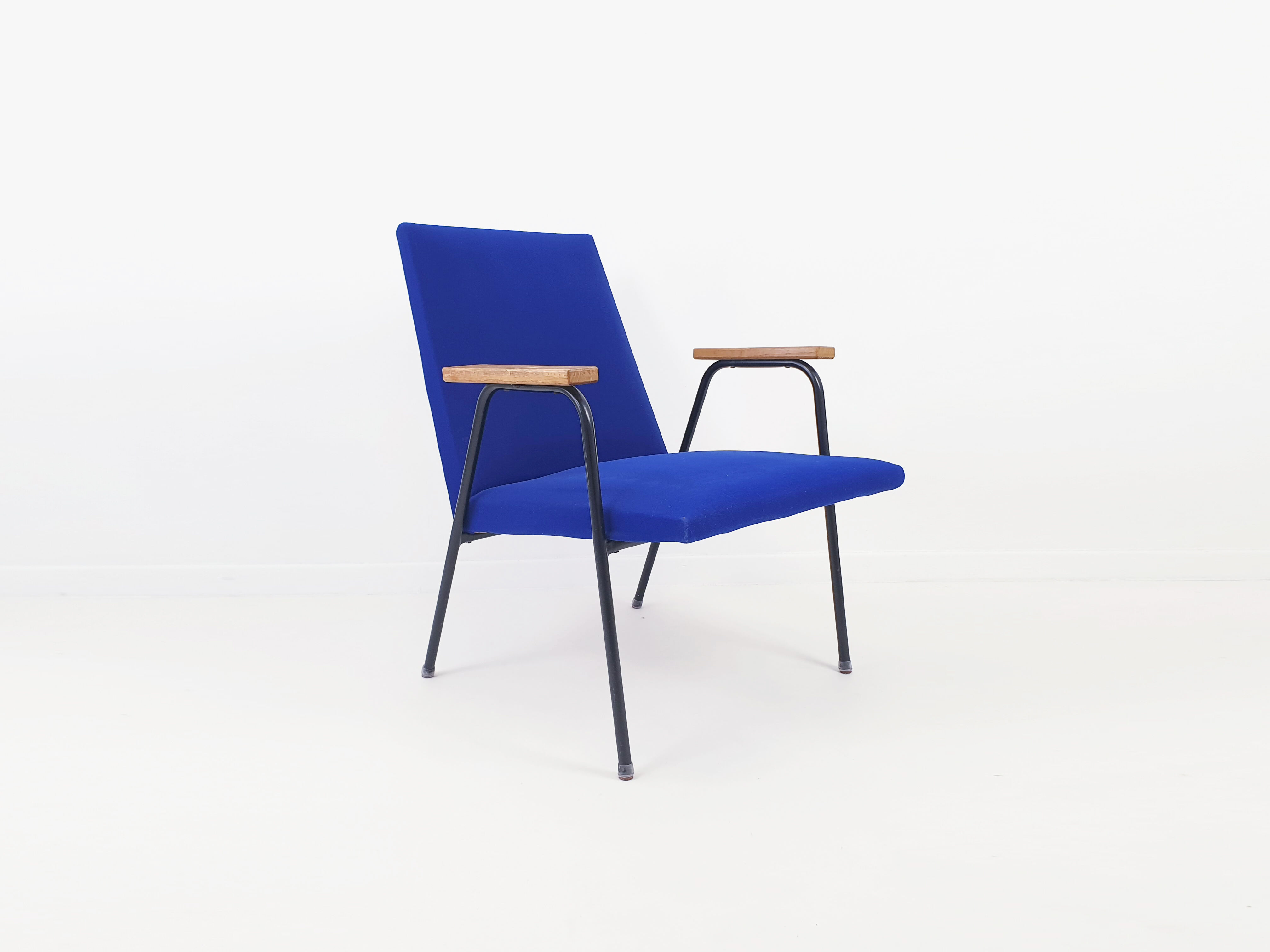 Fauteuil "Robert" par Pierre Guariche pour Meurop 1962