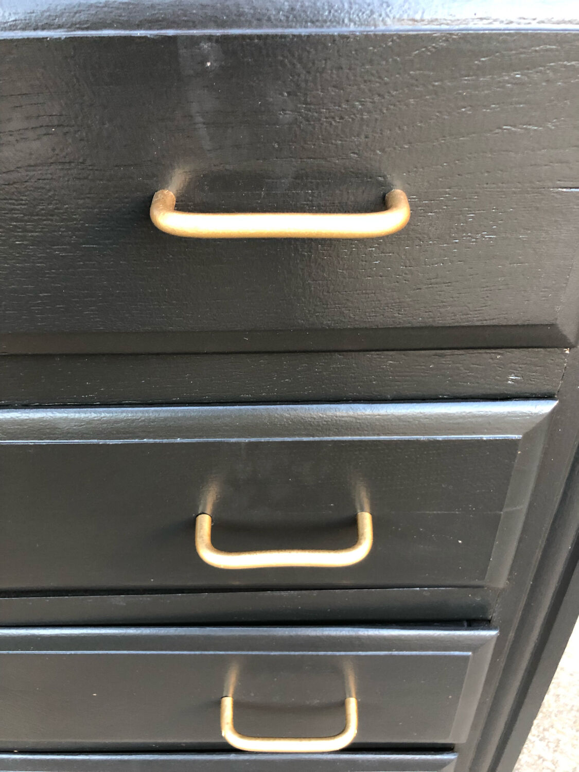 Vintage chest of drawers