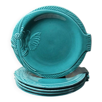 Set of 5 flat plates in turquoise earthenware with vintage fish designs from the 60s-70s.