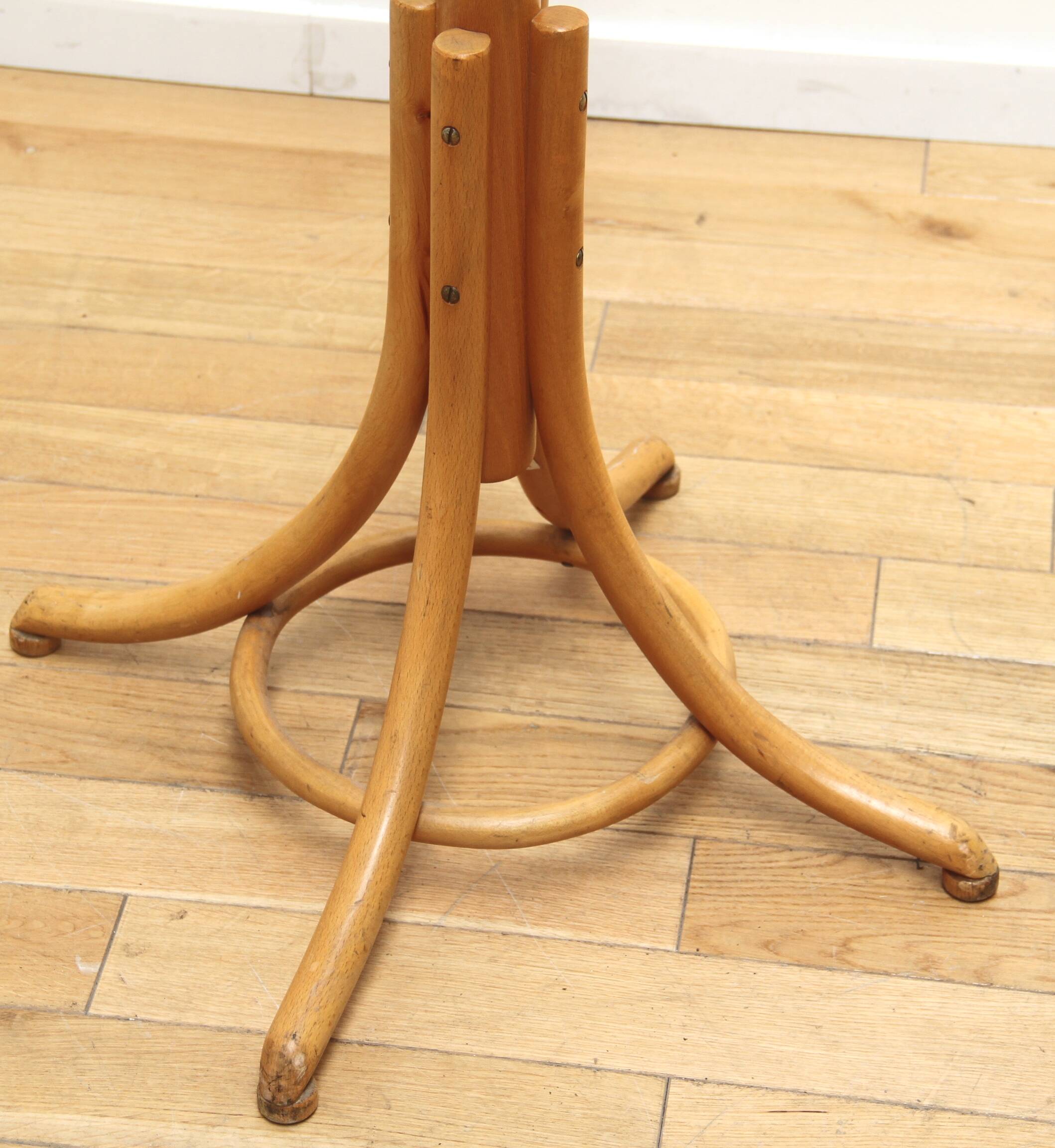 Vintage parrot coat rack