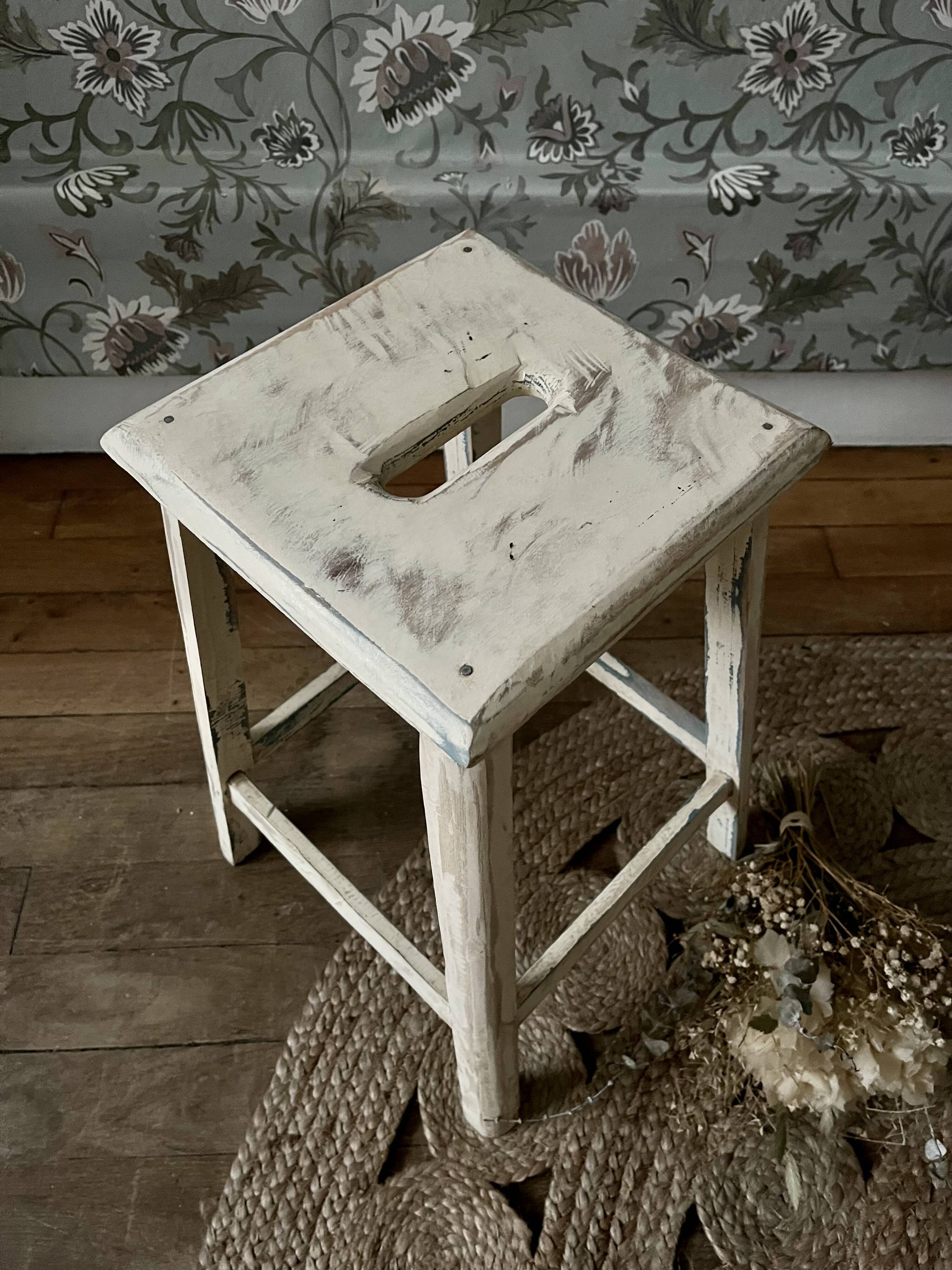 Weathered workshop stool (renovated)