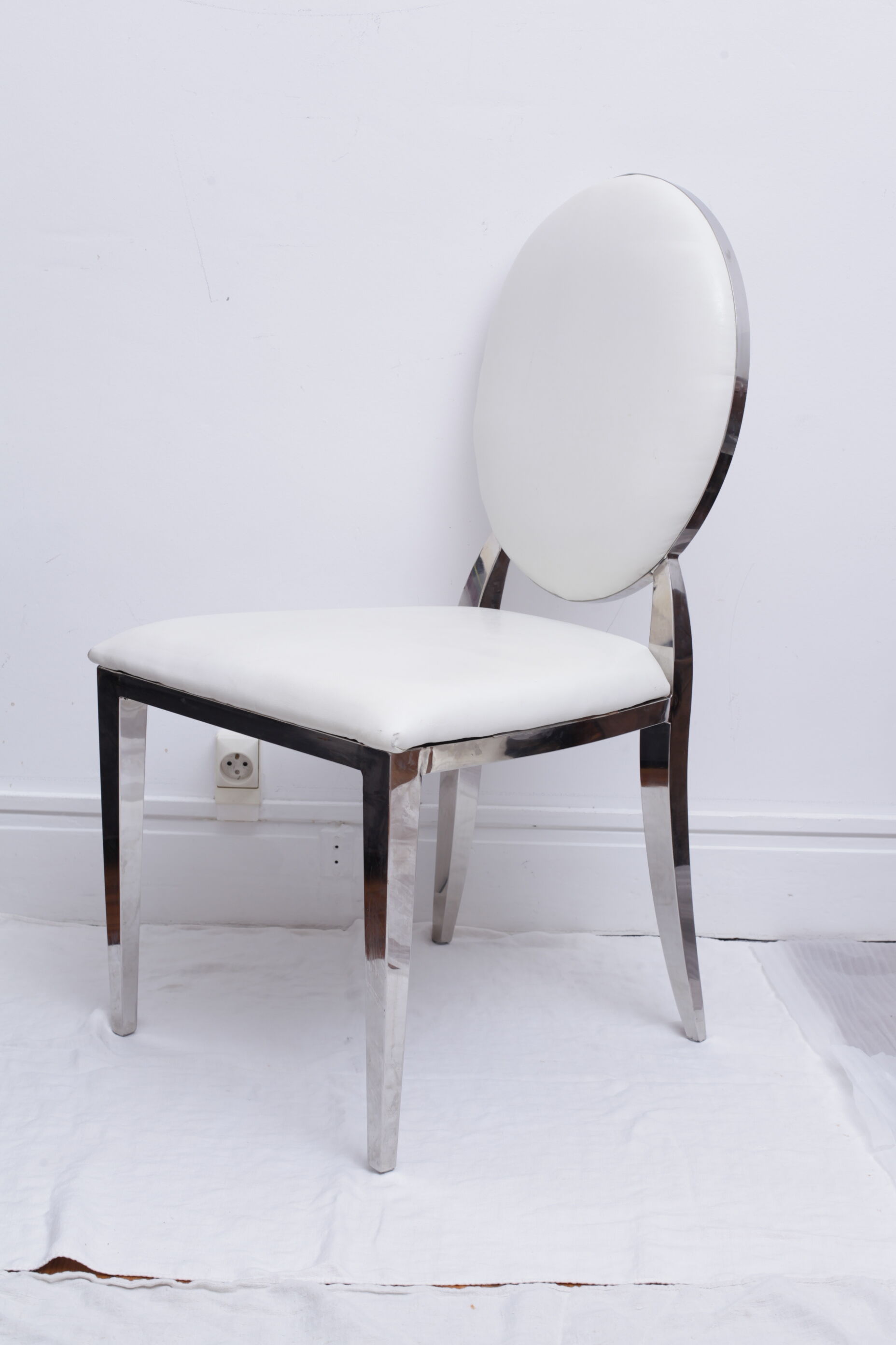 White skai chair and chrome legs