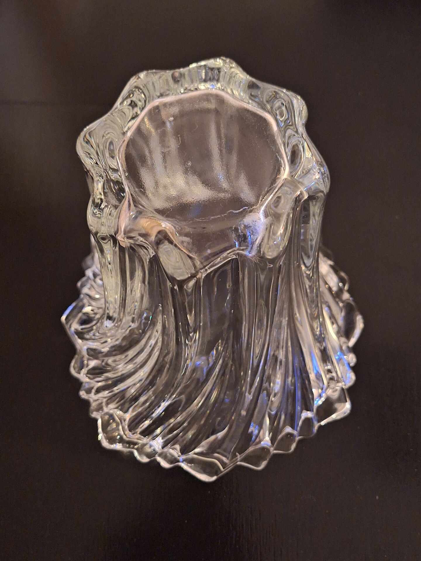 Transparent Art Deco crystal vase