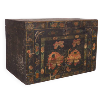 Coffre d’opéra ancien avec fleurs de lotus, Chine, vers 1900