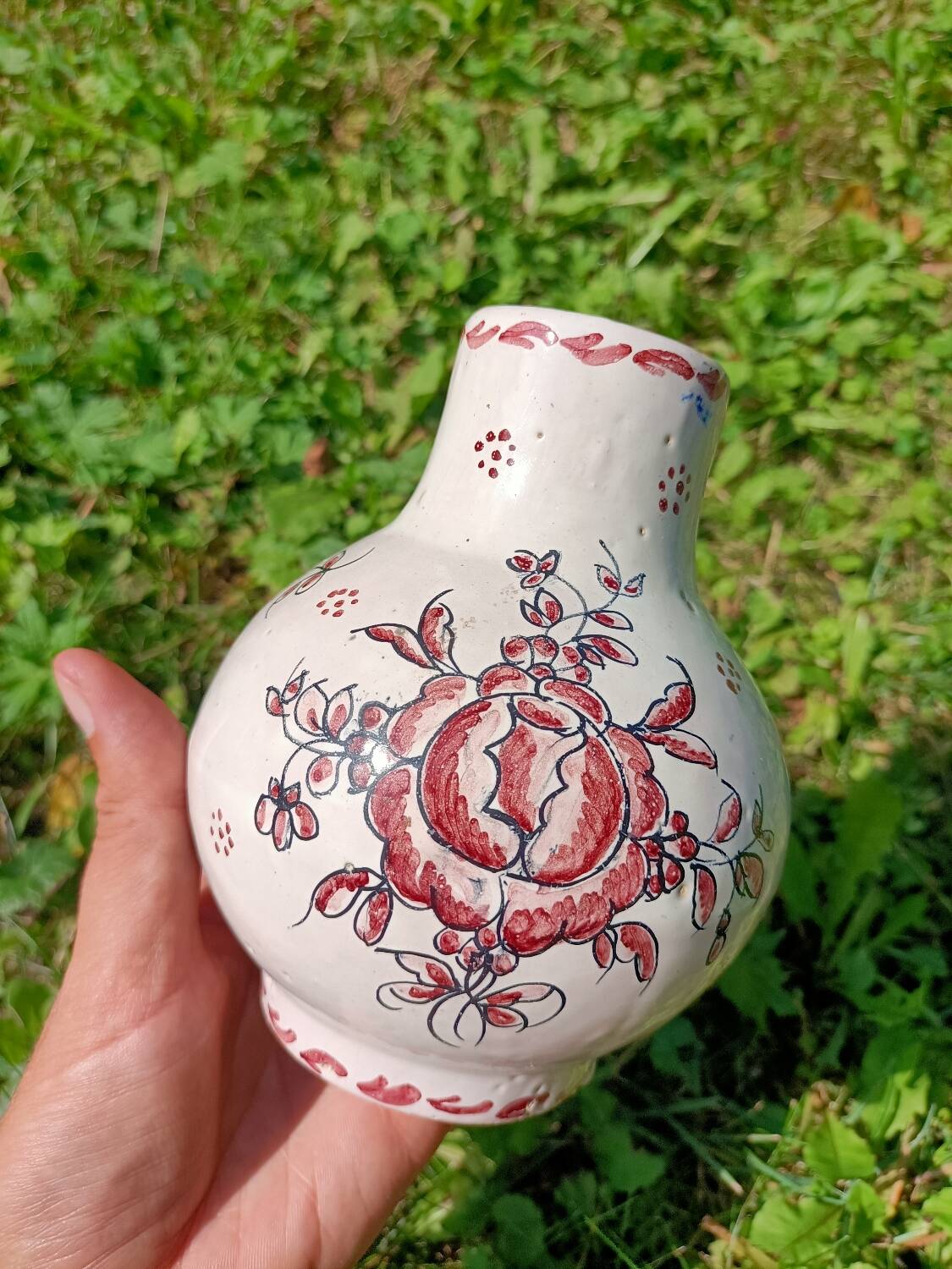 Old pink retro vase