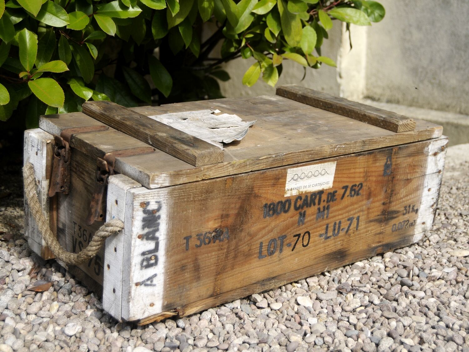 Caisse à Munitions Originale Armée Suisse - Boîte Métal Robuste, étanche, Usage Polyvalent - 4