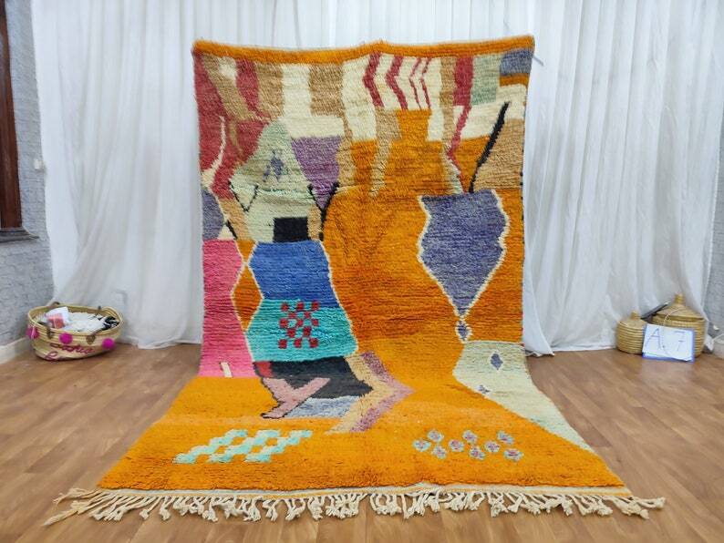 Beni ouarain rug woven in natural wool size 250cmx150cm