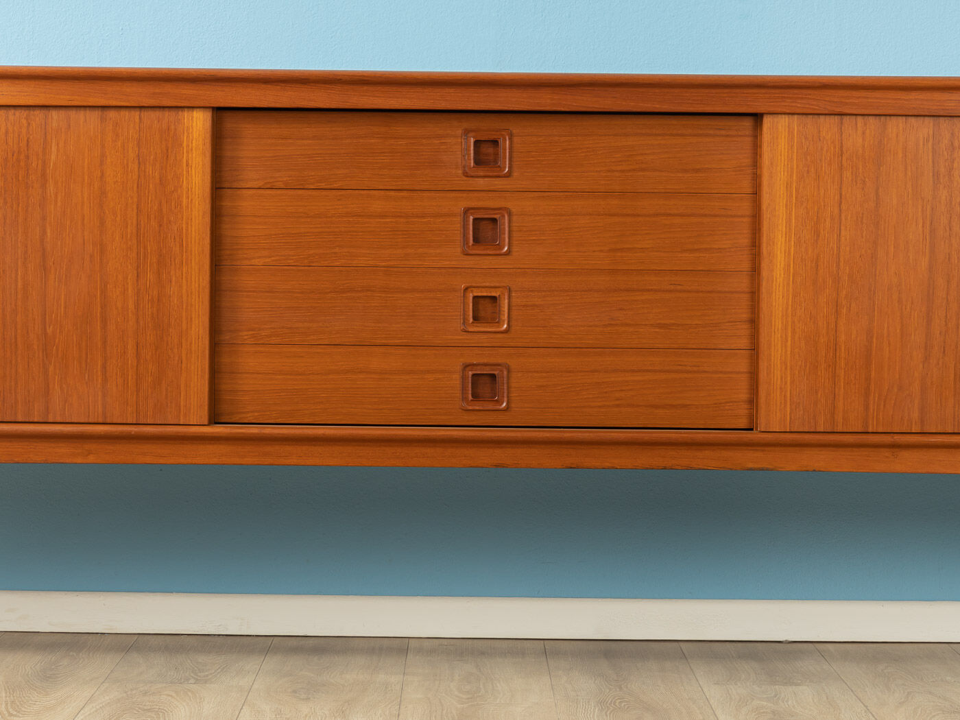 Enfilade des années 1960, Bramin