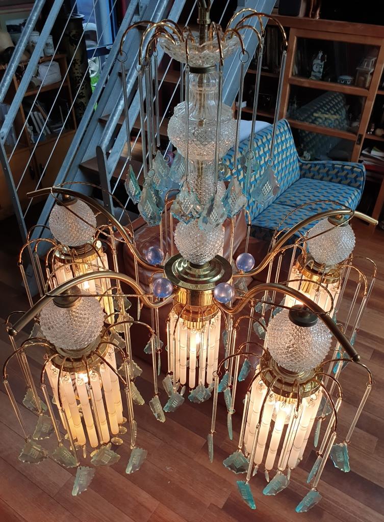 Vintage fountain chandelier glass and plexiglass