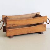 Wooden magazine rack