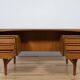 Bureau autoportant vintage en teck par Valdemar Mortensen, 1960s