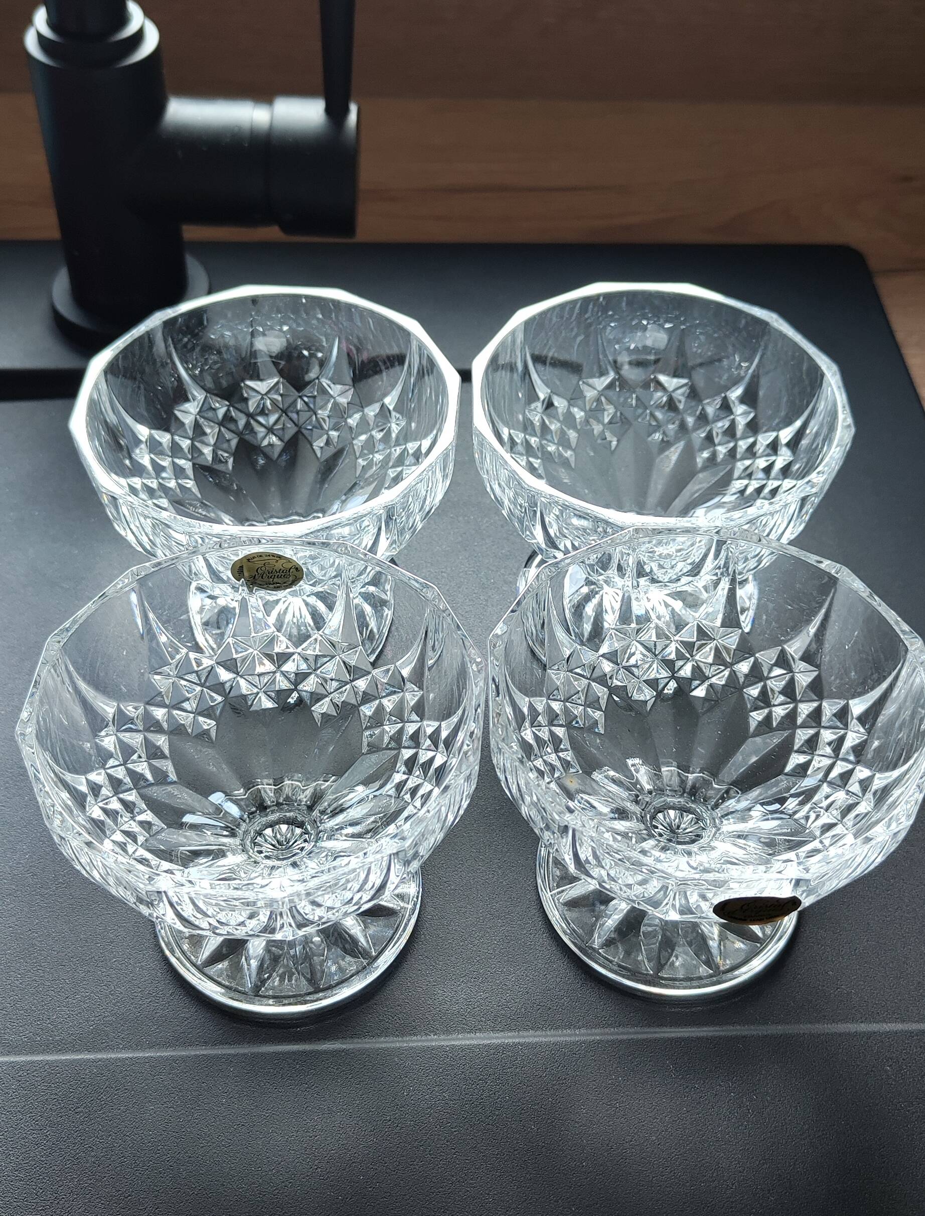 Set of 4 crystal fruit bowls