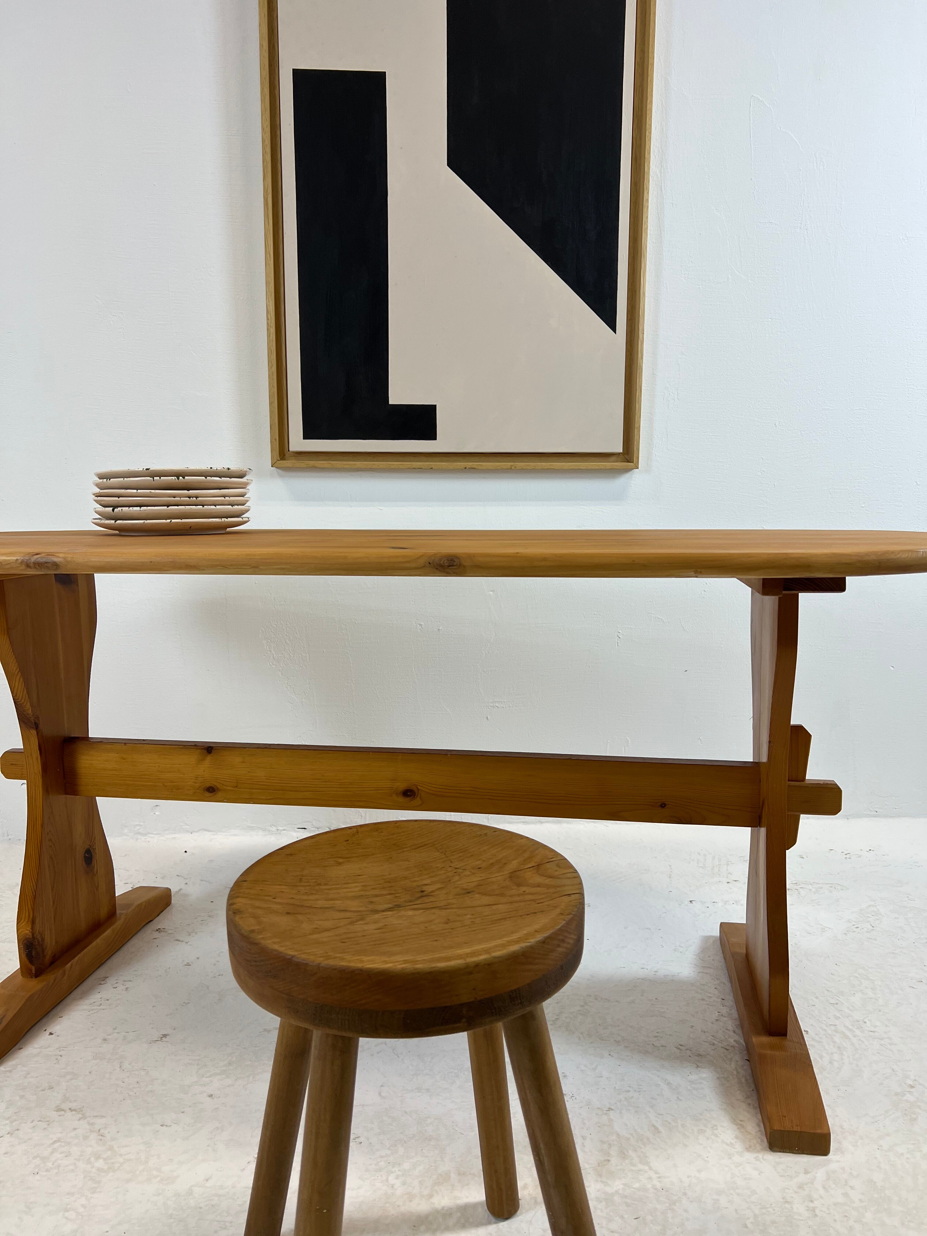 Pine dining table