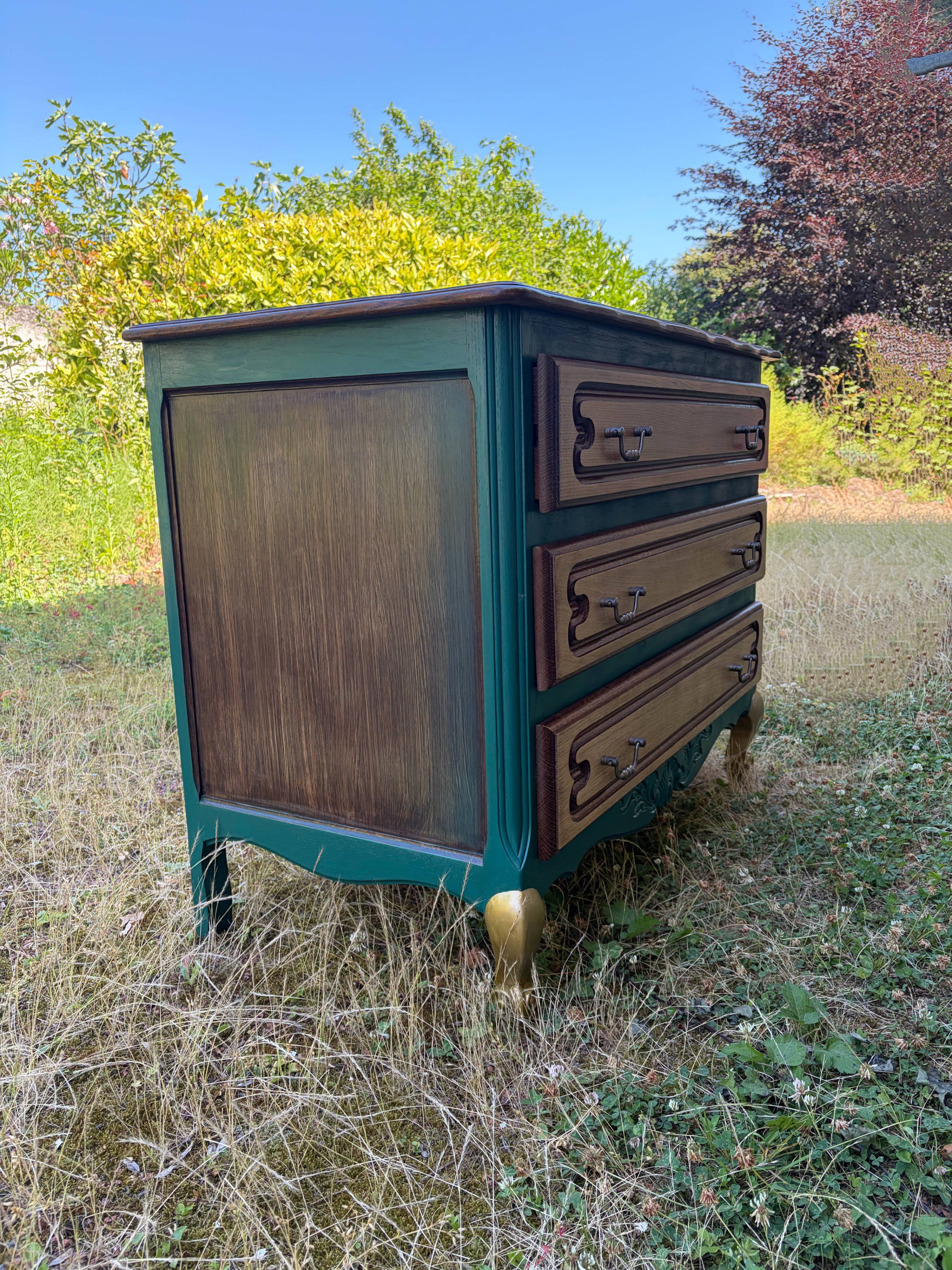 Vintage chest of drawers with 3 drawers, fully refurbished.