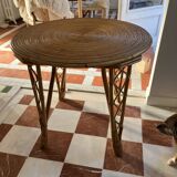 Round rattan table