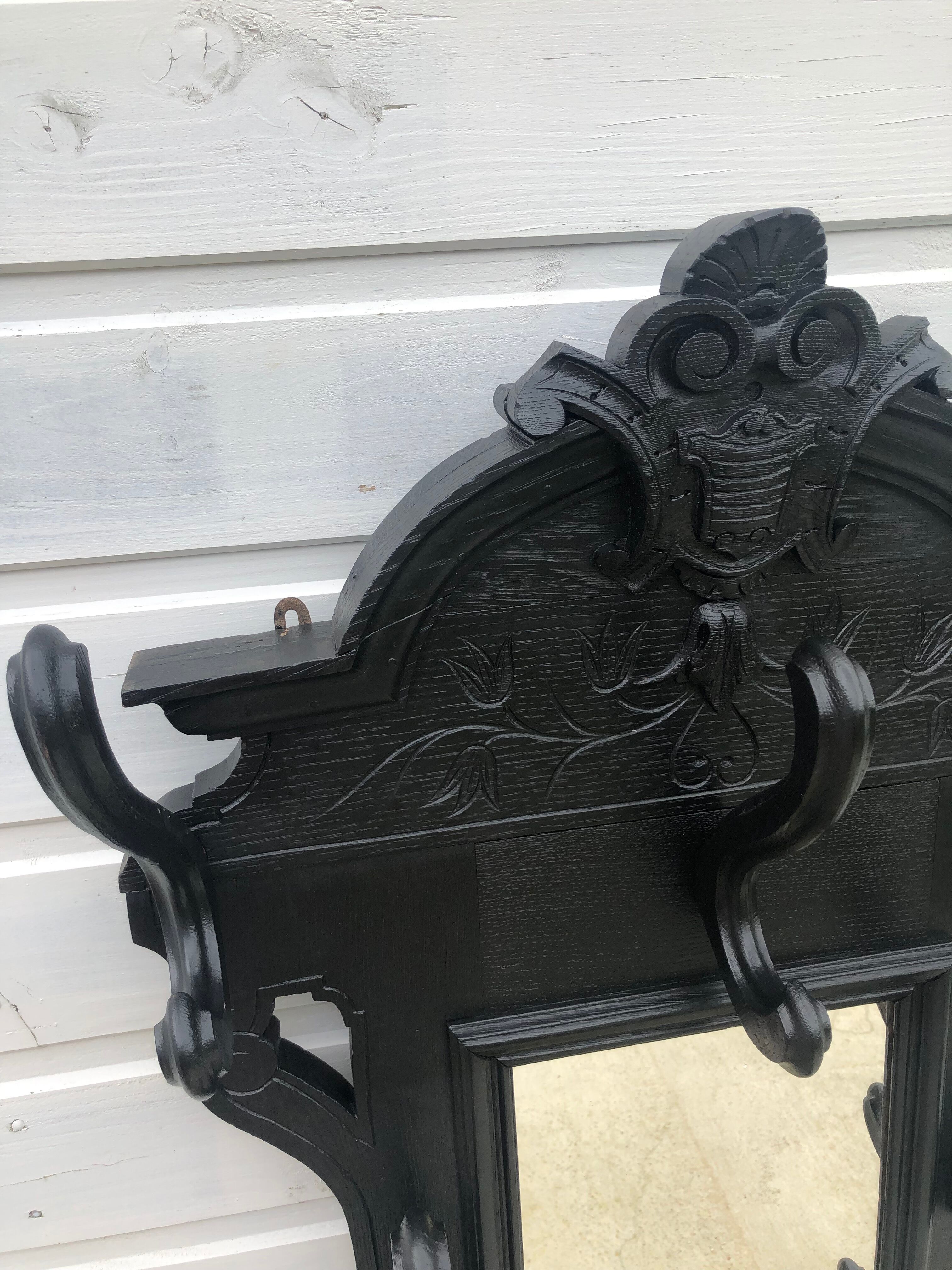 Oak wall hanger