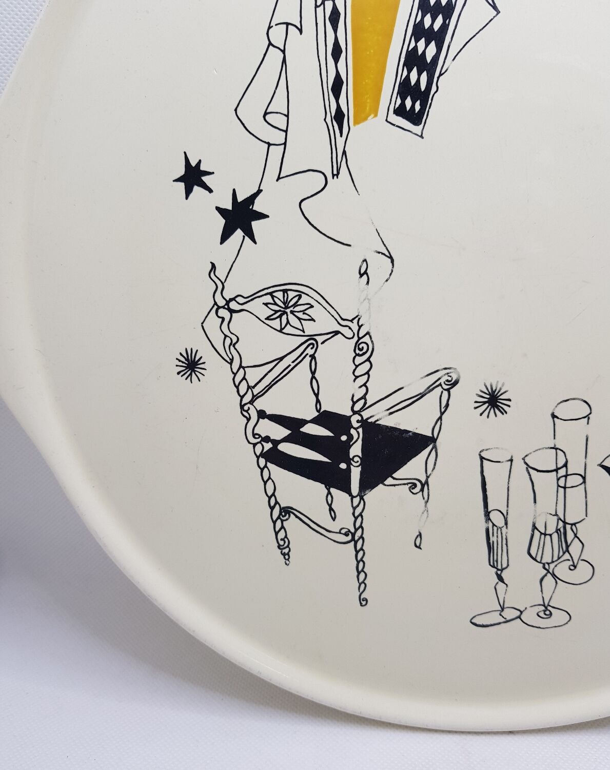 Salins Caprice cake plate