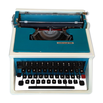 Underwood typewriter