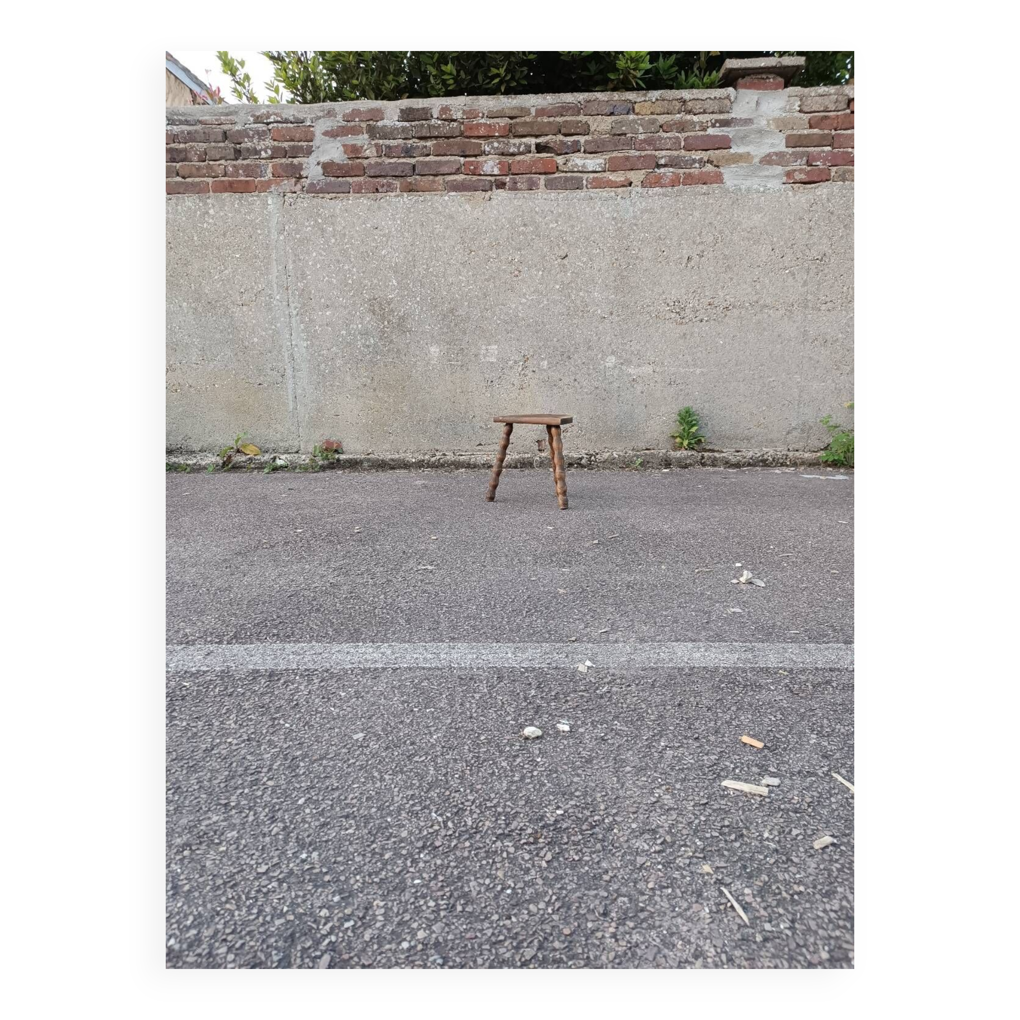 Tripod stool
