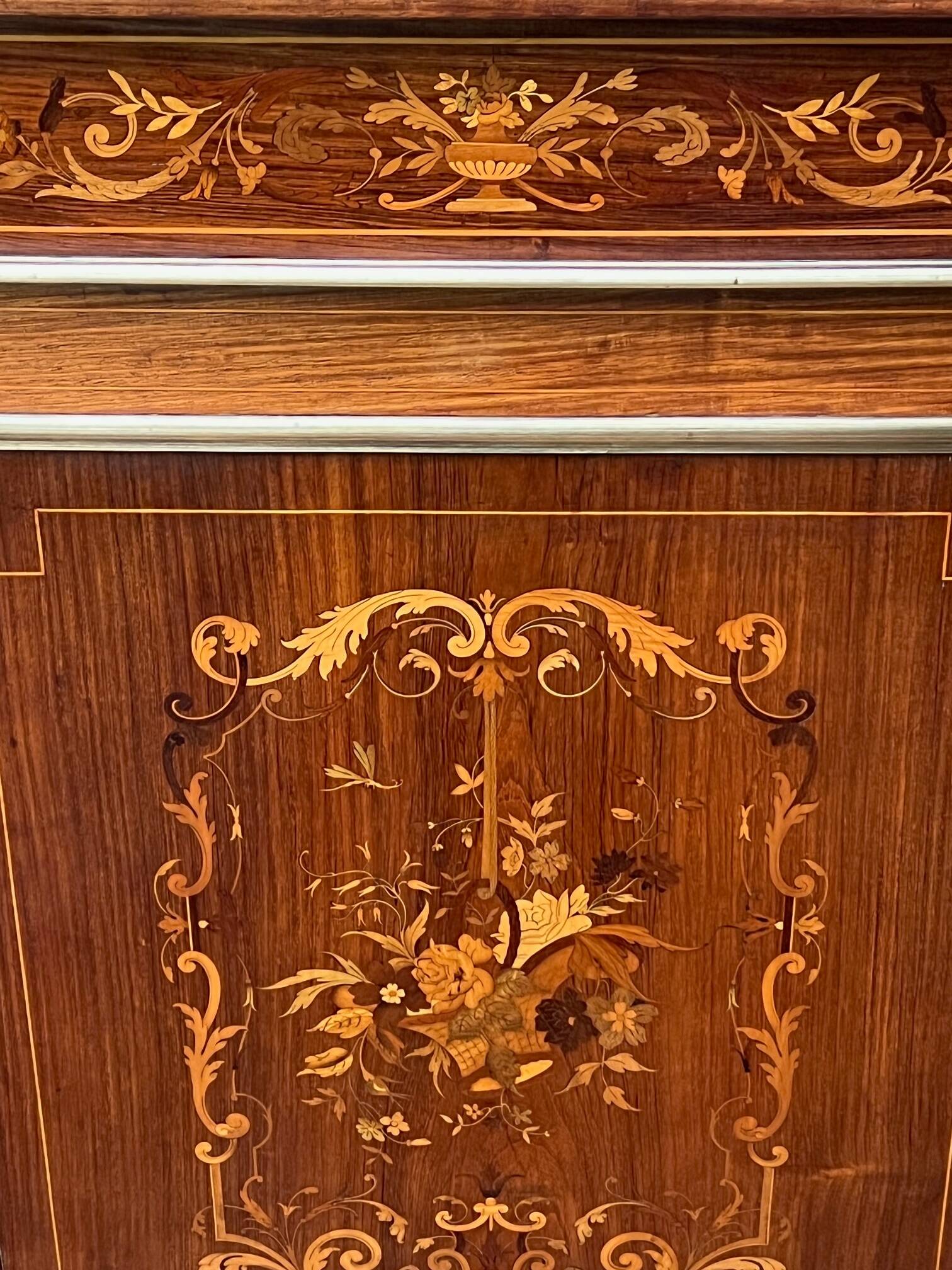 Louis XVI style chest of drawers