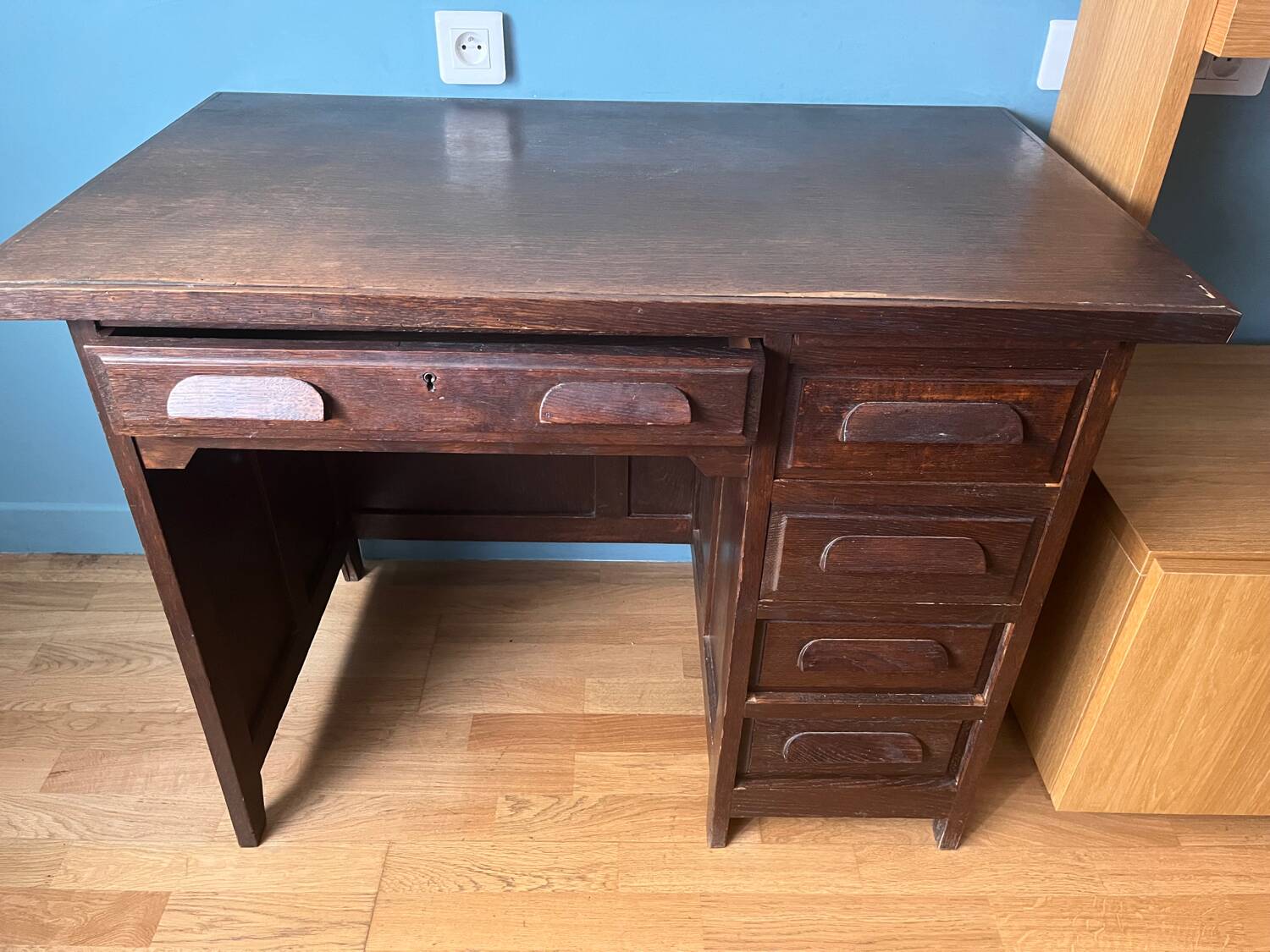 1940s accounting desk in oak and dark oak veneer