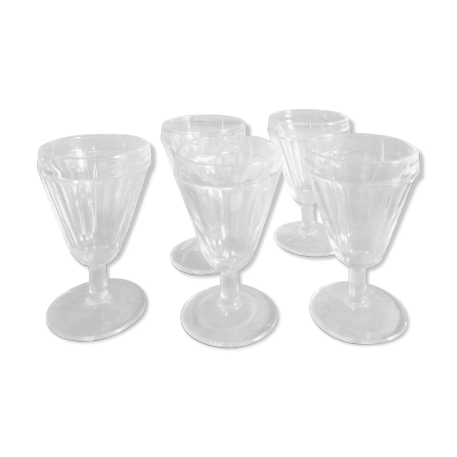 Five glasses aperitif of 40