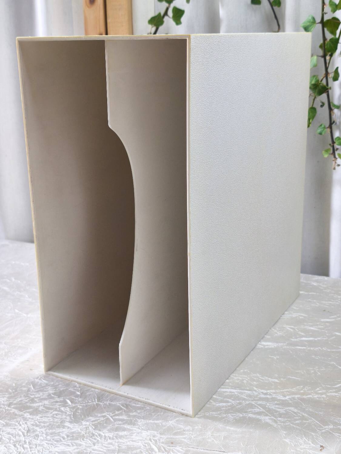 DBGM vinyl storage unit