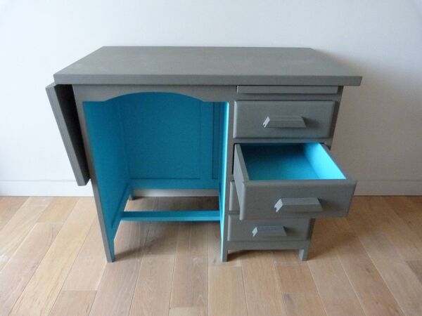 Bureau de comptable Laurette et sa chaise