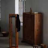 Modern Danish, brutalist round coat rack in solid pine, cylindrical shape, 1970s.